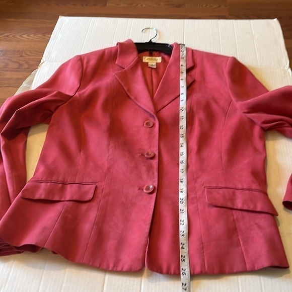 VTG-Talbots-16-Pink-velvet fabric, three button-down blazers/jacket. - Picture 11 of 12
